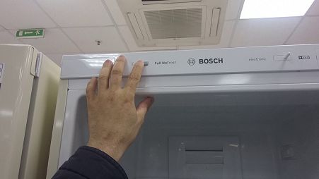 Холодильник Bosch не включается