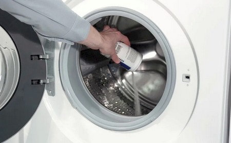 Стиральная машина Bosch не выключается