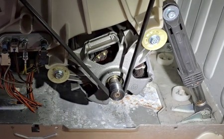 Замена амортизаторов стиральной машины Bosch Logixx